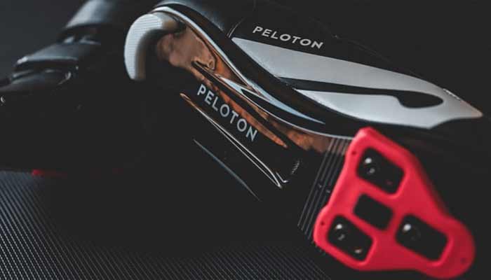 peloton shoe buckle breaks